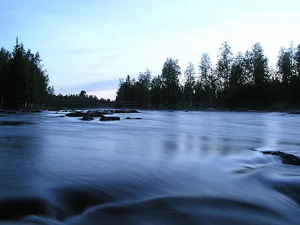 User submitted picture: Ãyskoski in the night